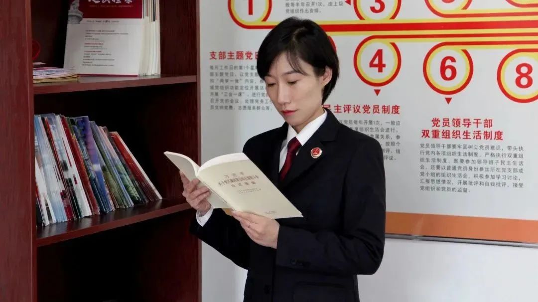 王月.jpg